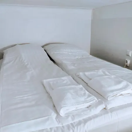 City Centre Classic Studio+loft Apartment